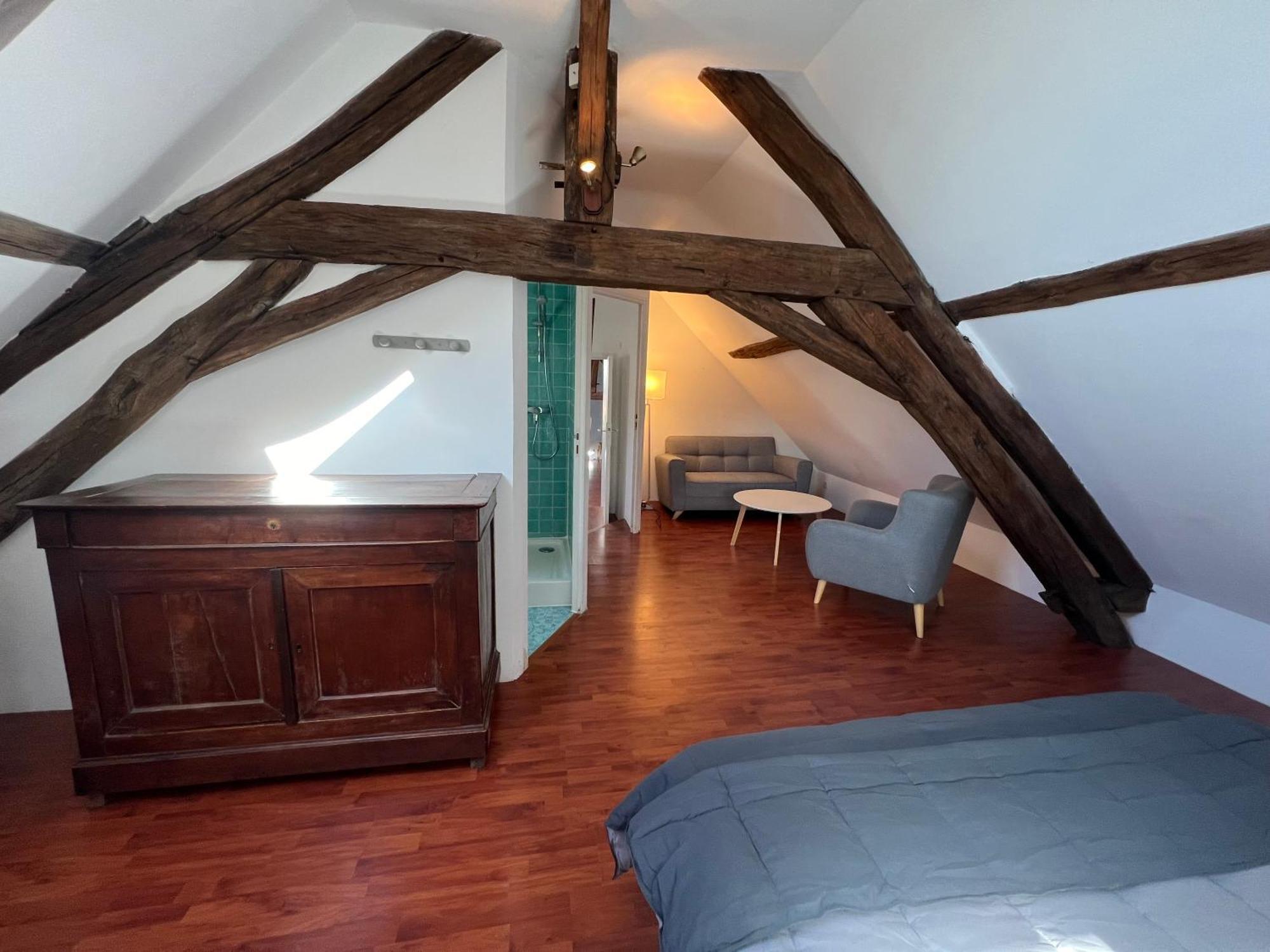 Le Moulin De Corneil Bed & Breakfast Mézilles Екстериор снимка