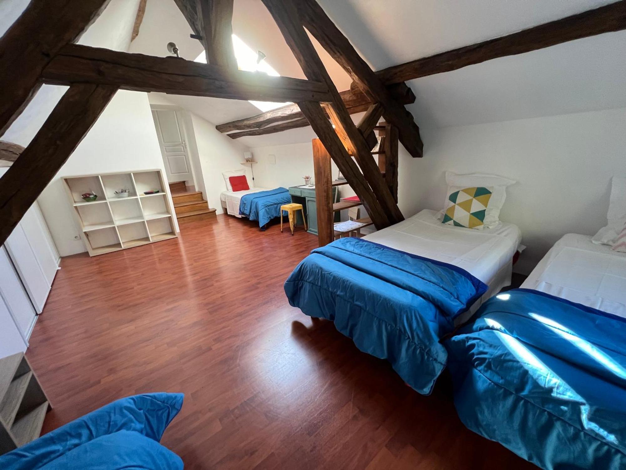 Le Moulin De Corneil Bed & Breakfast Mézilles Екстериор снимка
